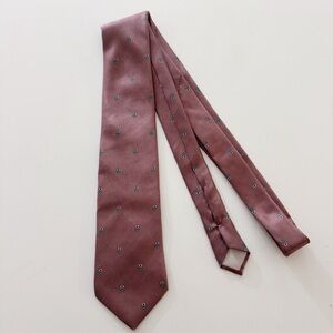 Vintage Gloria Vanderbilt Silk Tie